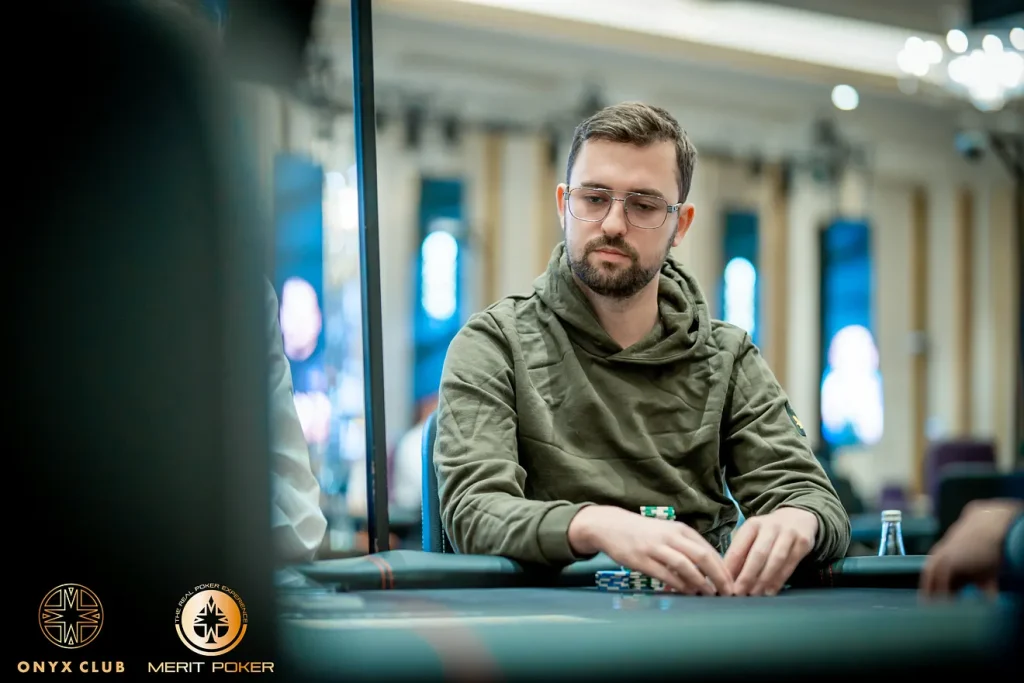 Final table for Justin Steinbrenner at the 25k Onyx PLO Main Event!