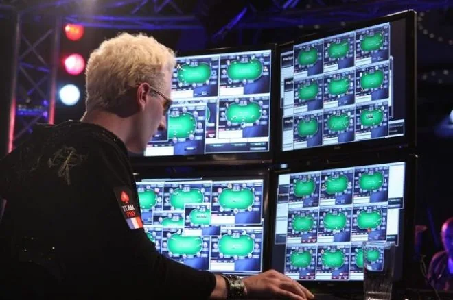 Petition calls for higher table limits in online poker