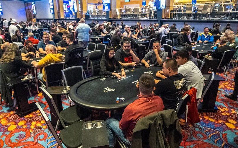King’s Resort – Overlay threatens in the $ZTO$ Main Event – Extra value beckons!