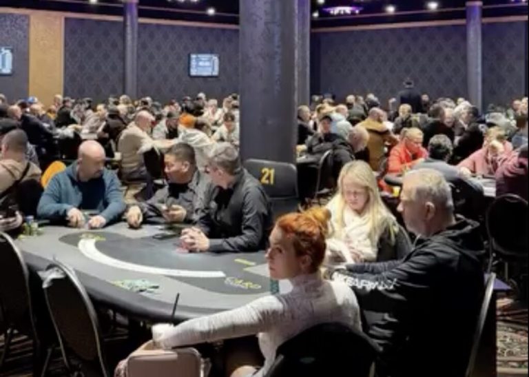 Card Poker Series – 2 Austrians in TV final of the €341,750 Main Event today