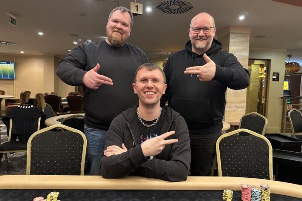 Quintet around "Johnny Hell", Florian Plog and "Gabor 75" share the Kickstarter in the GCA!