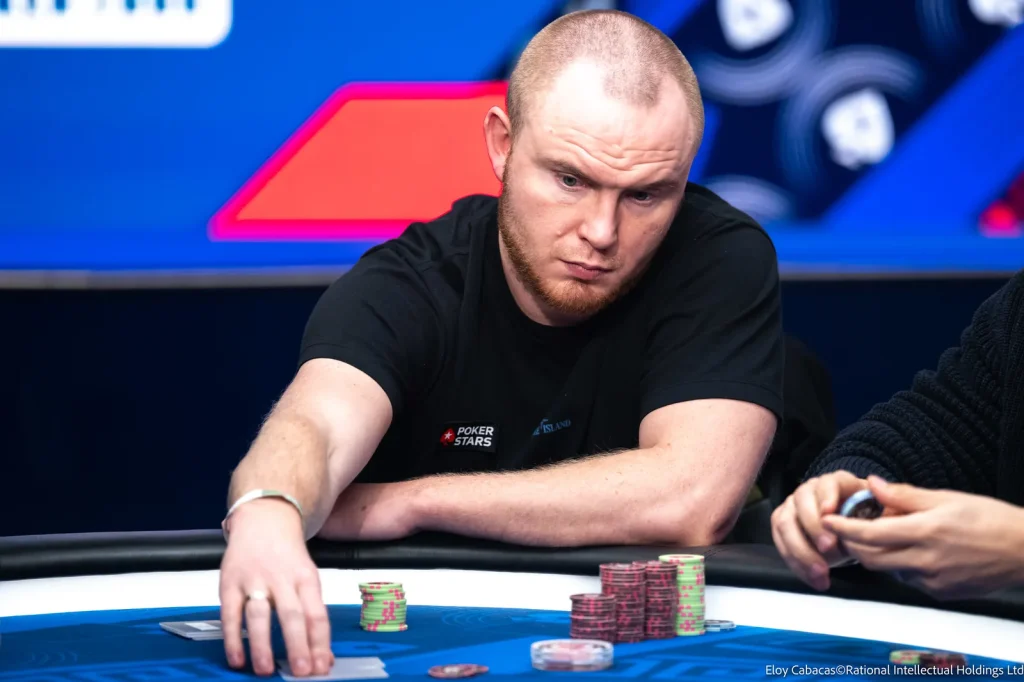 EPT Paris Main Event Day 4 – “xflixx” and Teusl dream of the €1,15m title in the final!