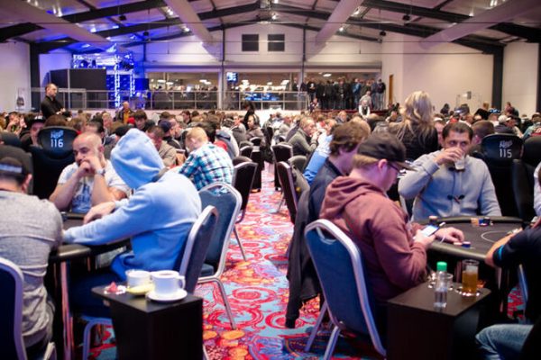 Packt das $ZTO$ Million$ Main Event noch die €500.000 Garantie?