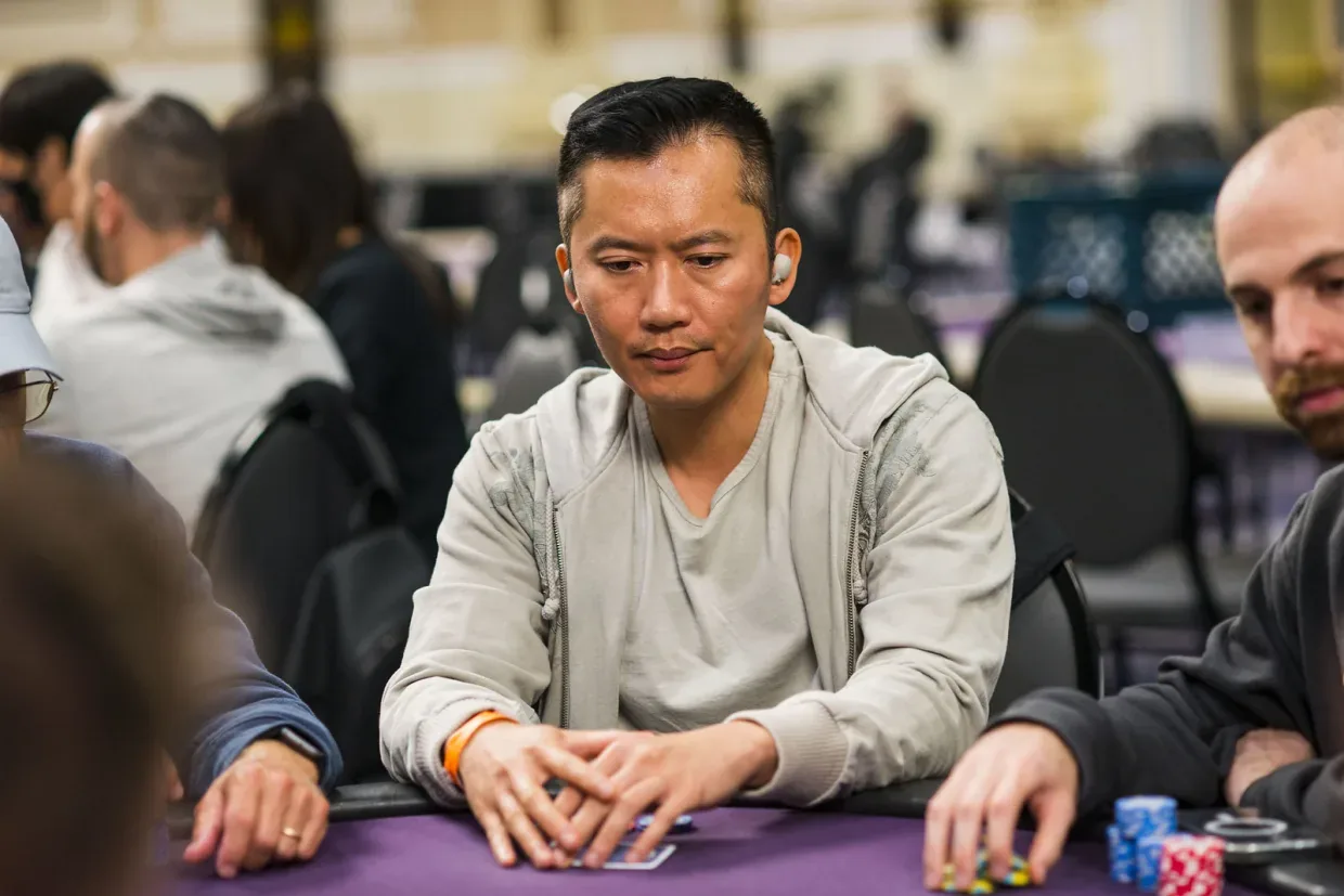 Pot lost? – Player mucks cards despite chop!