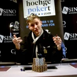 SCOOP Day 9 – B00M! Die Baumschlange takes 3rd place in the Sunday Million! Leonard, Angelov & Vousden win trophies!