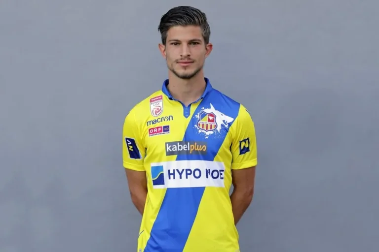 Mario Mosböck Mosboeck - SKN St Pölten