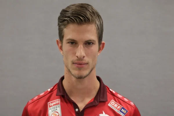 From garden to Bundesliga kicker – The big Mario Mosböck interview (Part 1)!