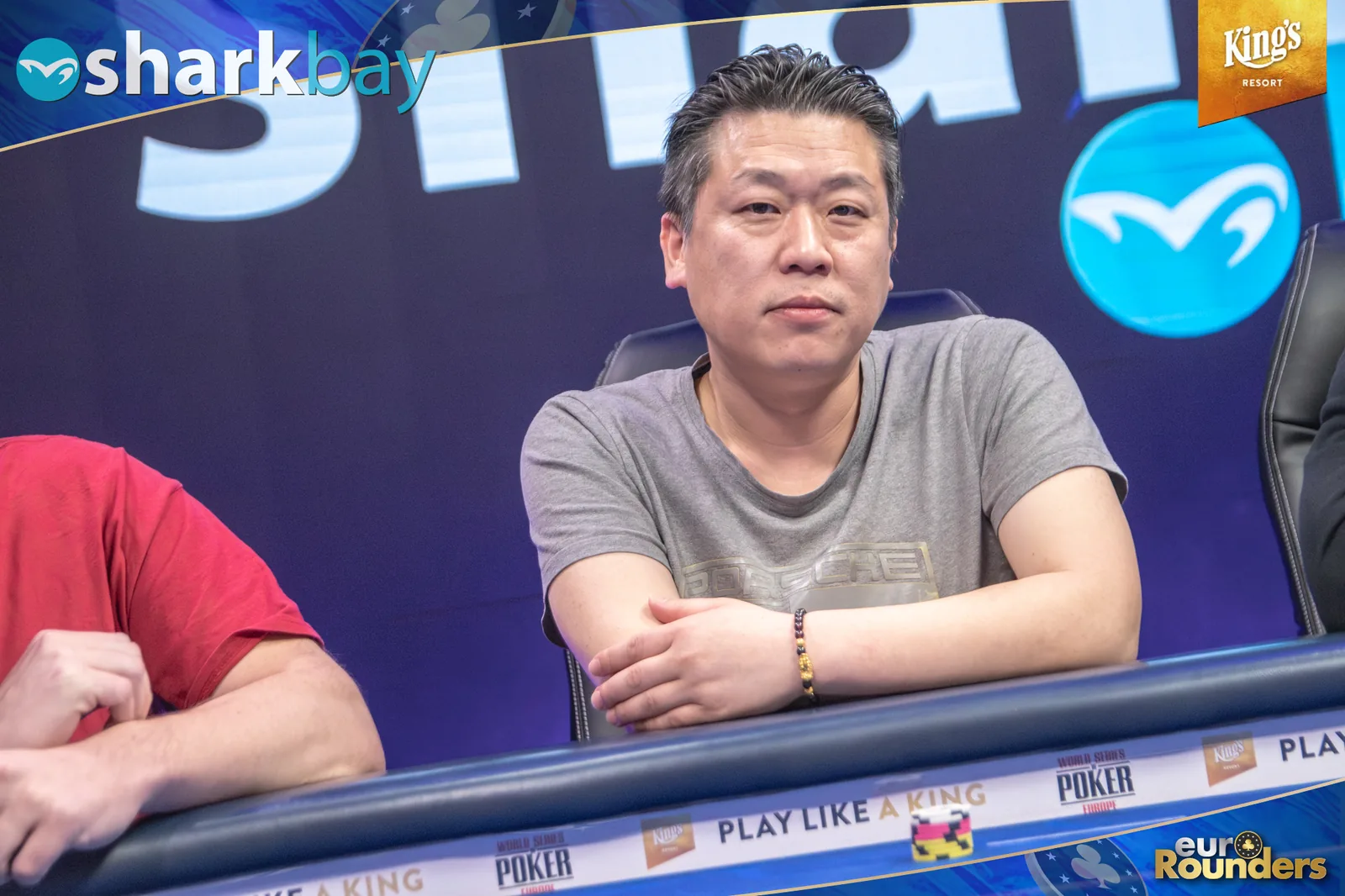 Dong He ist der erste Chipleader der GPD Mystery Bounty Edition!