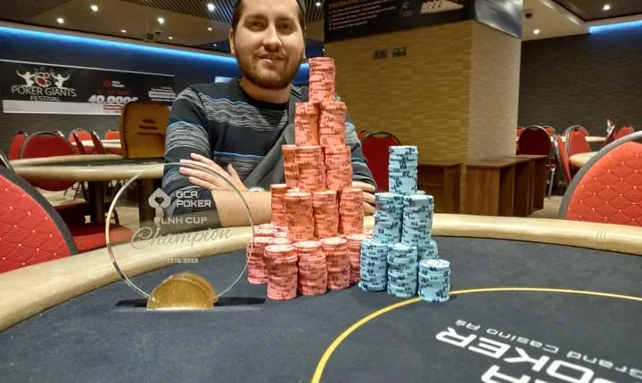 Restrained Poker France Belgique Masters kick-off! Martan leads in the GCA!