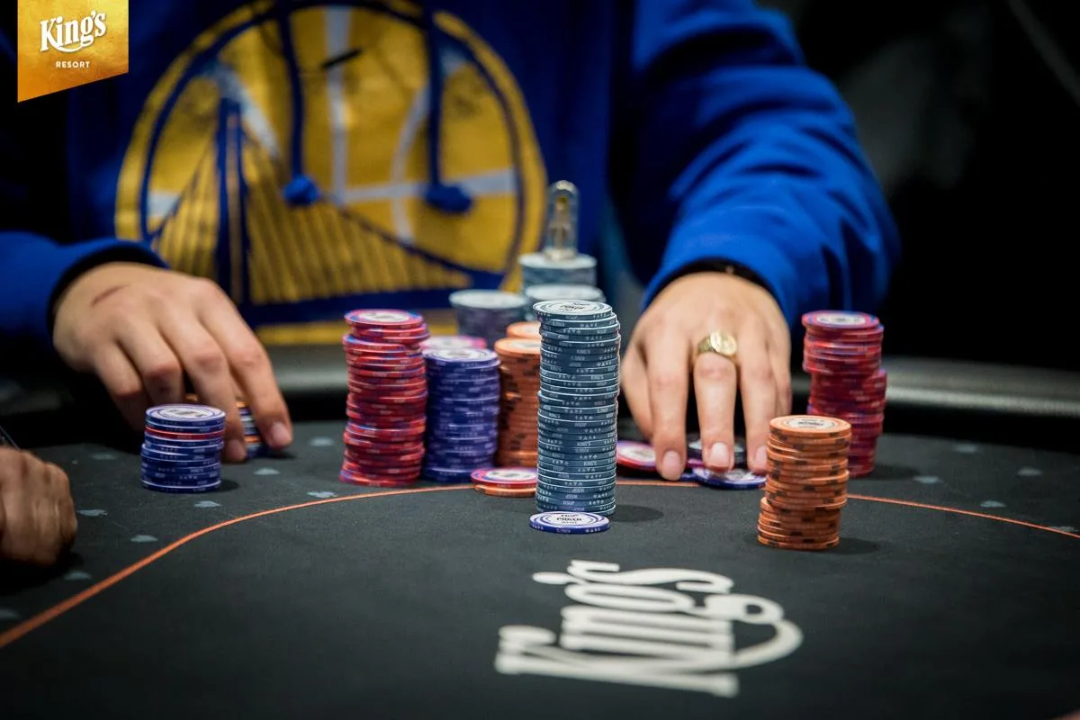 Stan the Man with the final lead at the KM PLO Mystery Opener at King’s!