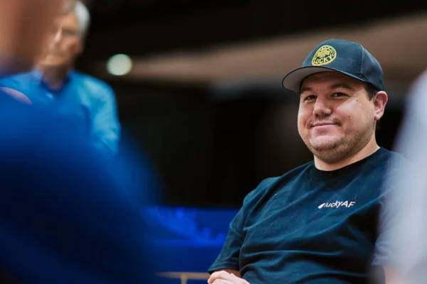 WSOPE #3: The COLOSSUS starts with Shaun Deeb in the lead!