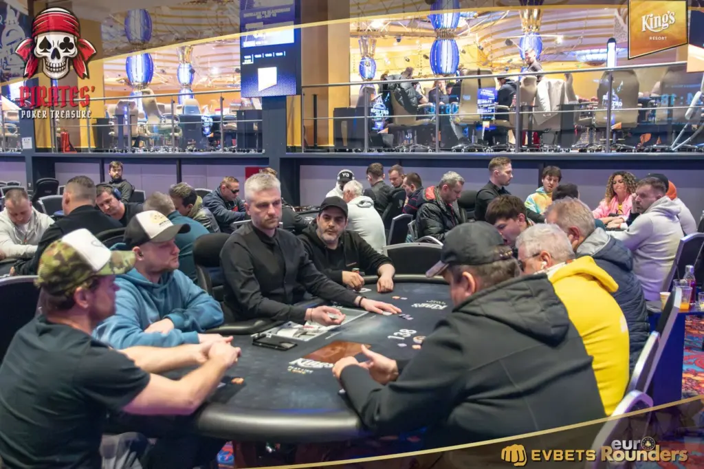 29 players advance to the final from PPT Blackbeard Mystery Bounty Day 1a/b Part 2!