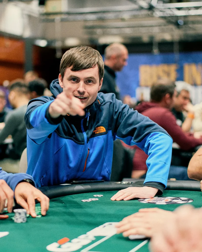 WSOPE Main Event on track for guarantee, Romanello takes Day 1B!