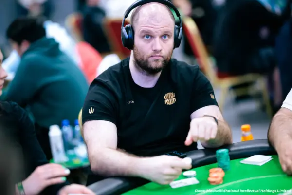 PokerStars Sunday Grind – Smiljkovic wird 3. im Titans Event, „assel007“ krabbelt im Sunday Warm-Up HR!