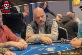 1D chip leader Mazouk cracks the million mark in the €1.5M gtd. Pirates‘ Poker Treasure Main Event!